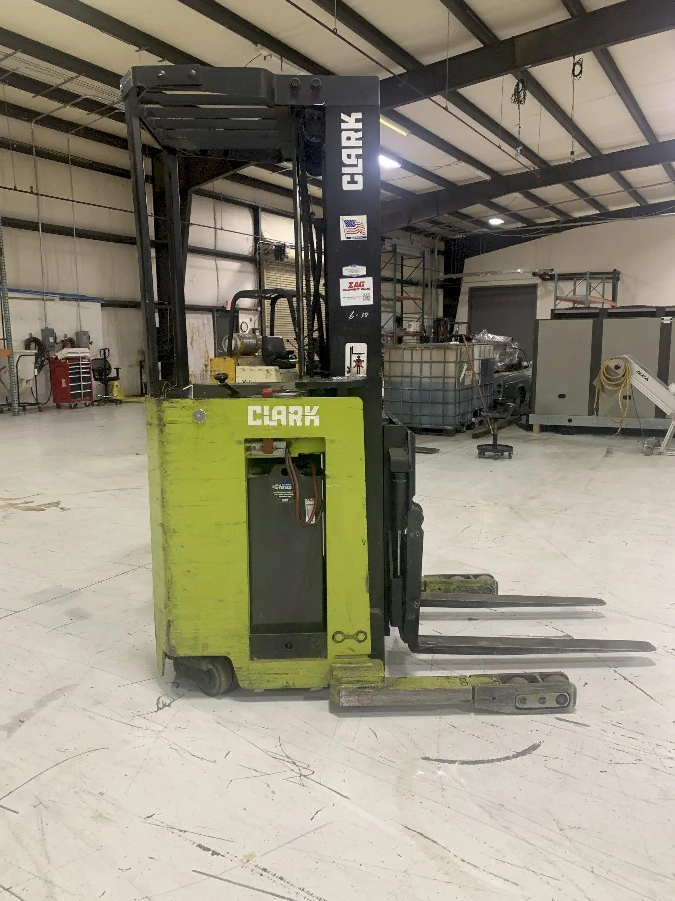 USED CLARK NP3000D-30