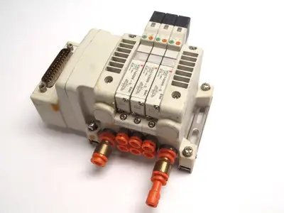 VQC1400N-5 | SMC Manifold Assembly W/  Press 0.1-0.7MPa - Used