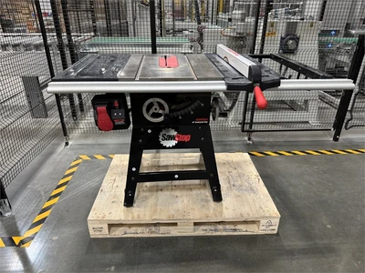 Used SAWSTOP CNS-175 Woodworking Table Saws Florida US | MachineryMax #1462031