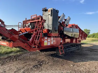 USED 2019 MORBARK 6400XT ON TRACKS