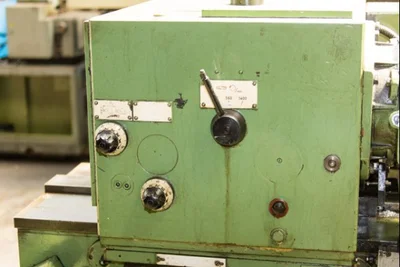 HECKERT Facing and Centering Machine