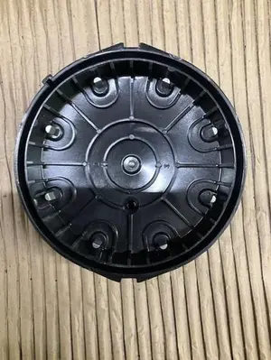 Car Quest Distributor Cap PN 24C1005