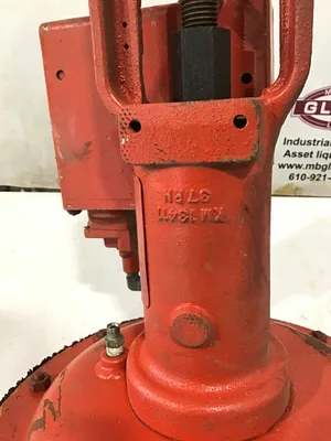 Moore 71P Actuated Plug Valve with Valve Positioner