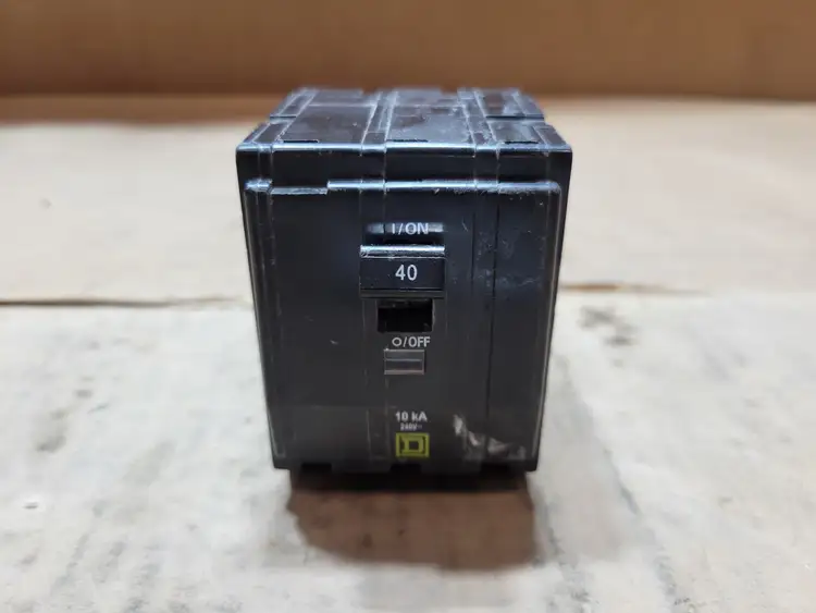 Used SQUARE D QO340 Switchgears British Columbia CA | Lenmark #1438365
