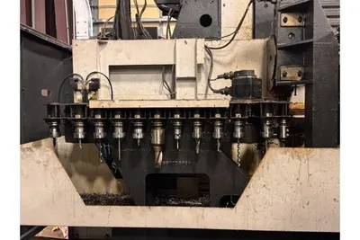 2010 MAZAK VTC-200C Vertical Machining Centers | Machinery Resources International (4)