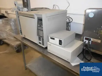 Used Hewlett Packard Hewlett Packard Gas Chromatograph, Model 5890 Chromatography Data Systems California US | Federal Equipment Company #1704439
