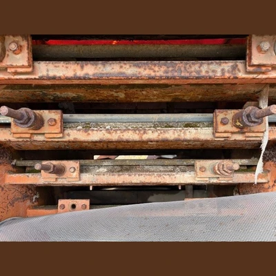 USED MOGENSEN 1056