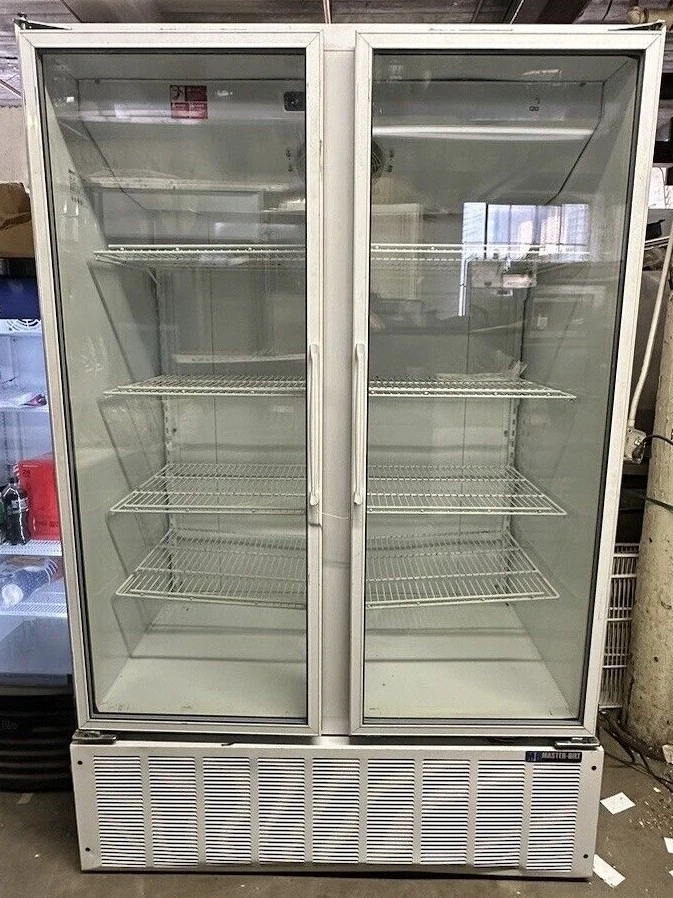 174-0185 Master-Bilt BMG-48 2 Glass Door Self Contained Cooler