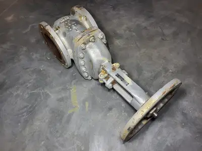 USED NEWCO 11F-CB2
