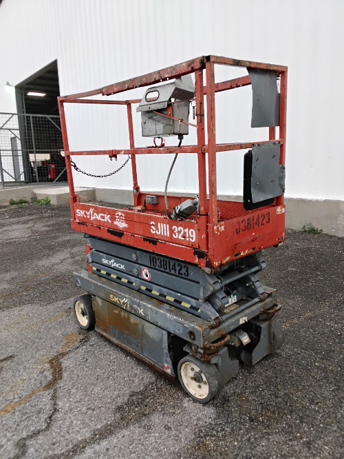 Used 2015 Skyjack SJ3219 Scissor Lifters | Stack Equipment #926277