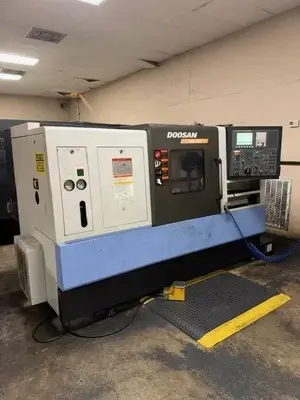 2011 DOOSAN LYNX 300 CNC Lathes | Toolquip, Inc. (2)
