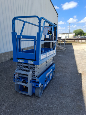 USED 2018 Genie GS-1930