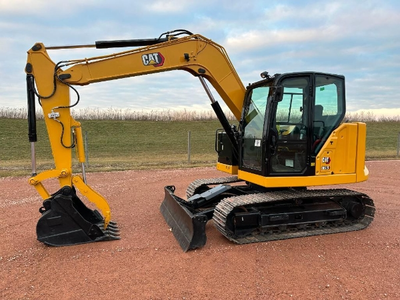 USED 2023 Caterpillar 307.5