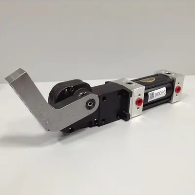 USED DESTACO 994MAL-031M-90A-118-44