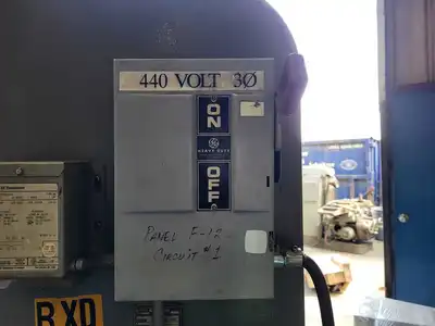 Used 1960 DOALL 3613-2 Vertical Band Saws British Columbia CA | Lenmark #237520
