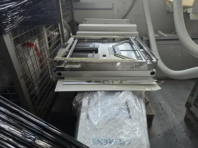 USED SIEMENS COMPLETE X-RAY ACCIDENT INVESTIGATION WORKSTATION WITH MEDICAL EQUIPMENT LOT