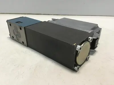 USED BOSCH 0 811 404 618