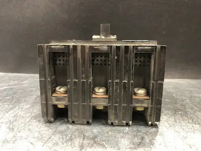 USED SQUARE D FAL36100