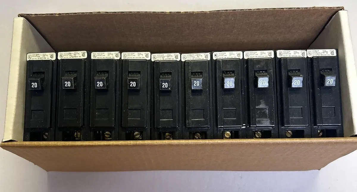 Used CUTLER-HAMMER BA120 Switchgears Ohio US | Surplus Asset Holdings #1235437