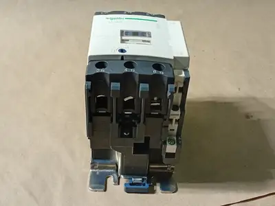 NEW SCHNEIDER ELECTRIC LC1D40F7