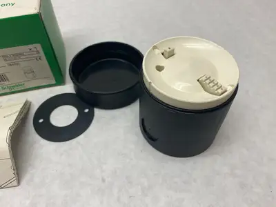 USED SCHNEIDER ELECTRIC, TELEMECANIQUE HARMONY STACK LIGHT BEACON BASE UNIT + COVER 70MM