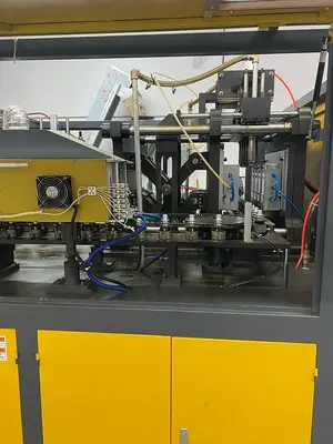 Water-Blow Molding Machine