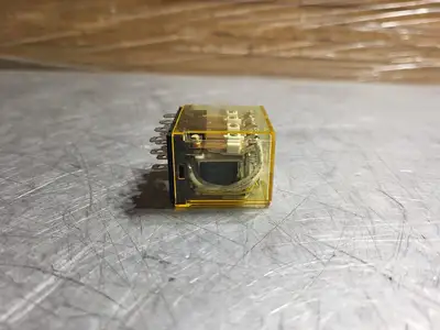 NEW IDEC RH4B-UL