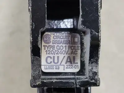 USED SQUARE D QO115