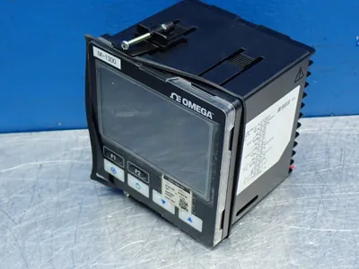 Used OMEGA CN04D3RR2UCMAC Temperature Controls Ohio US | HGR 24 #878601