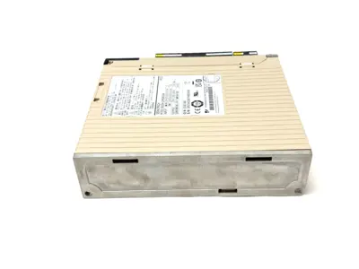 Yaskawa SGDV-1R6A01A Sigma-5 Servopack Amplifier - New Other
