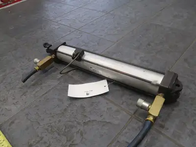 Used PARKER 2.50CBBT3MA3UE14AC16.00 Parts (Hydraulics and Pneumatics) British Columbia CA | Lenmark #264385