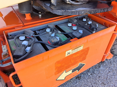 USED 2016 JLG E300AJP