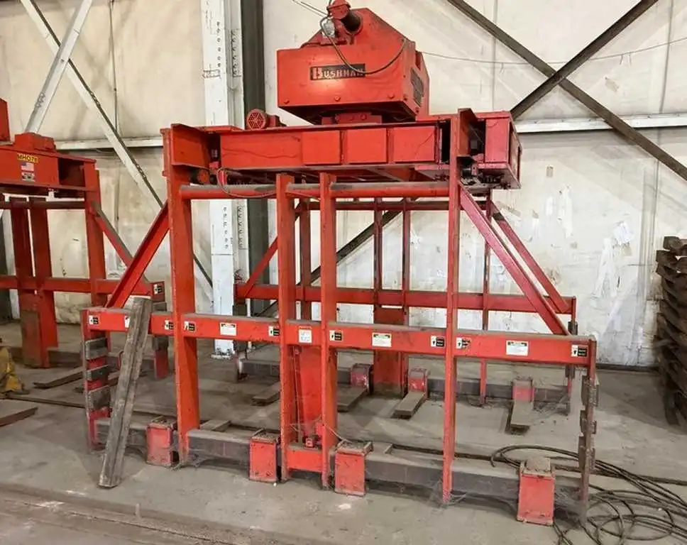 USED 2005 BUSHMAN MR5600