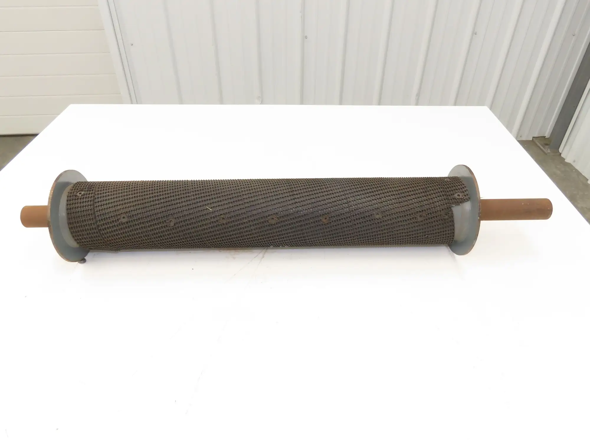 Intelligrated 27" Conveyor Grip Top Infeed Pulley 4-1/2"x 25"W 1-7/16" Shaft