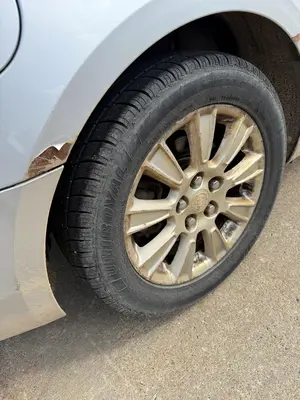 USED 2010 BUICK LACROSSE