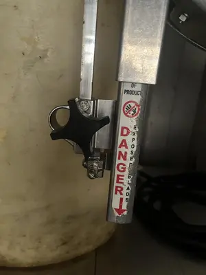 USED BIRO MANUFACTURING CO 3334