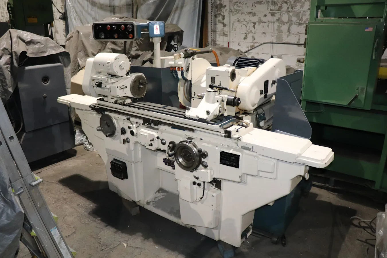 USED JONES 1051