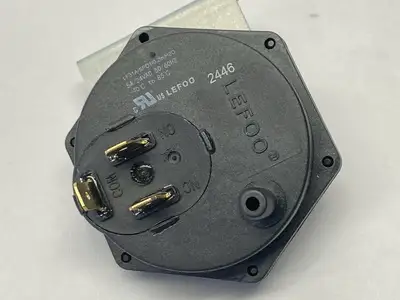 USED LEFOO DIFFERENTIAL PRESSURE SWITCH