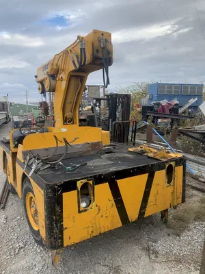 DROTT 85RM-2 Cranes, Truck | Rock Solid Tools (3)