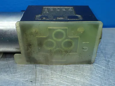 Used HYDAC 4WE6DA0112DN/V Valves/Fittings | HGR 24 #732952