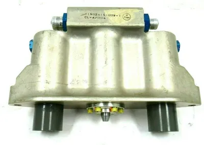 NEW MOOG 13157878-009 VALVE ASSEMBLY 1420-01-228-9874 31-433A A44697-5