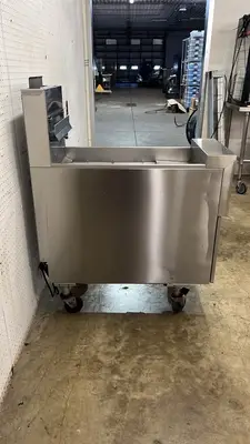 Used Pitco Used Pitco SSPG14 Solstice Supreme 12 Gallon NG Pasta Cooker Rethermalizer - RL - 2 Gas Cooking Equipment Illinois US | Falcon Restaurant Supply #1373577