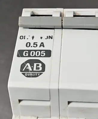 Allen-Bradley 1492-CB2 G005 Series B Circuit Breaker loc4A16