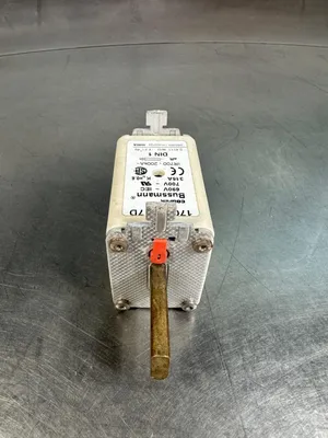 Bussmann - 170M3817D - 690Vac - new (4E-31)