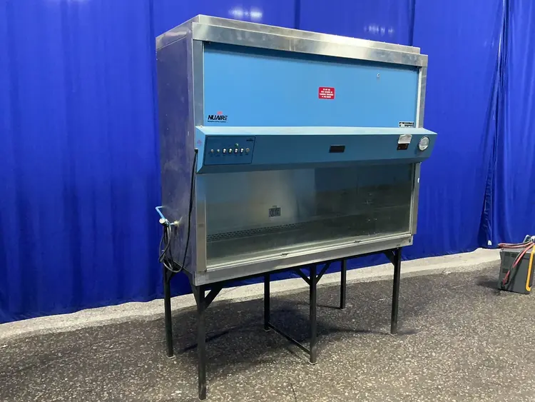 Used NUAIRE NU425600 Cabinets Ohio US | HGR 24 #1482464