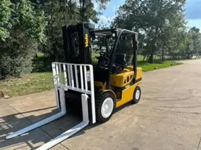 USED 2016 YALE GDP060VX