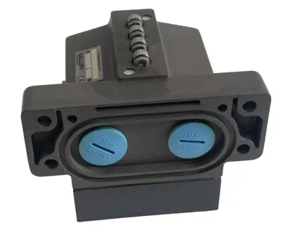 NEW BALLUFF BNS 819-D04-R12-62-10-FE LIMIT SWITCH 130637 BNS819D04R126210FE