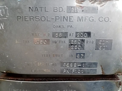 800 Gallon 58psi @ 200F Mixer