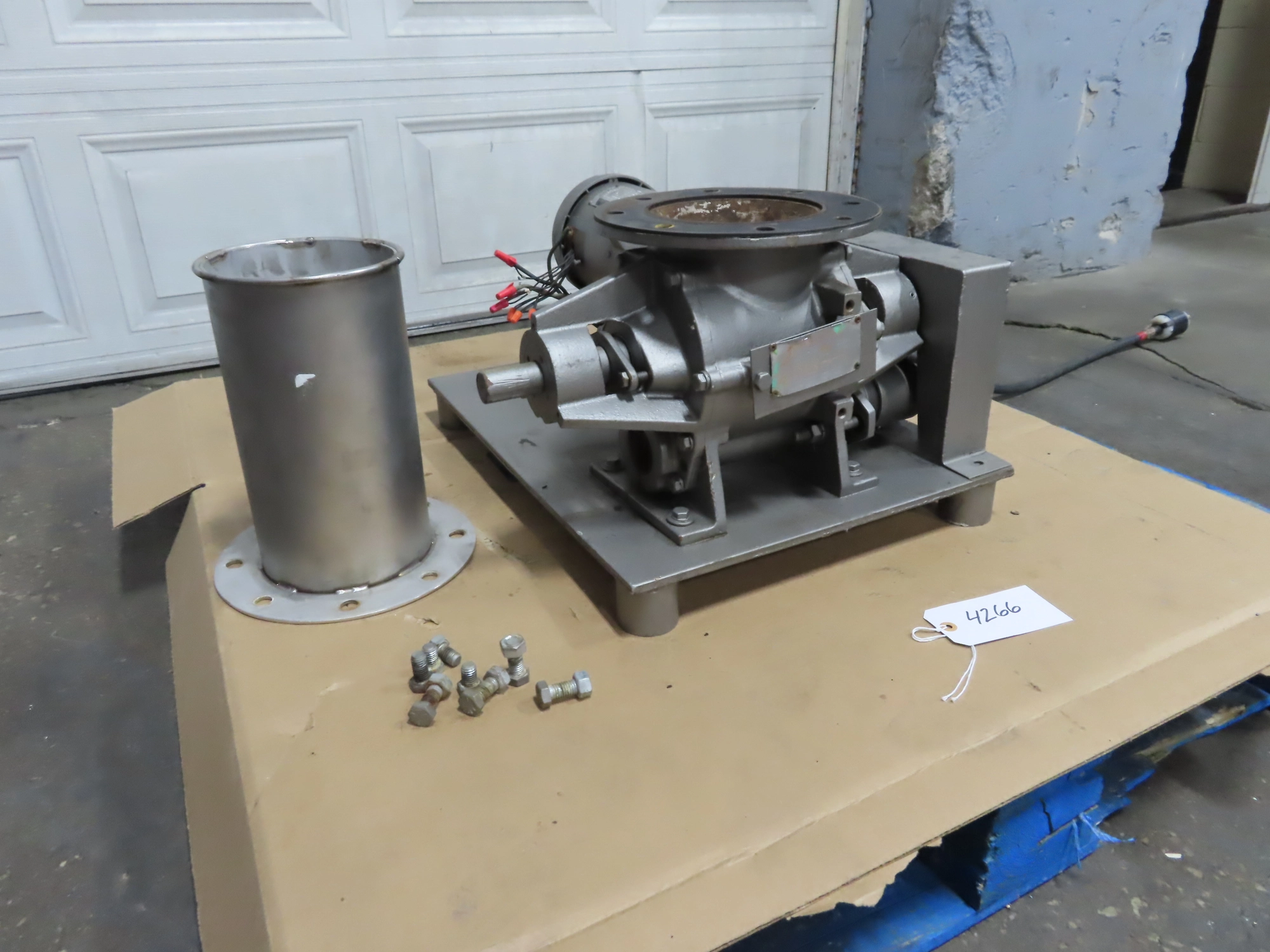 used 6" Isomatic Rotary Airlock, 1 hp