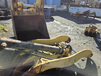 USED 2010 CATERPILLAR 315